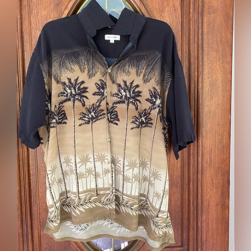 Men’s Pierre Cardin Island button down shirt